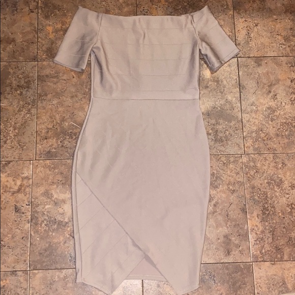 Beige Off the shoulder bodycon dress - Picture 3 of 4